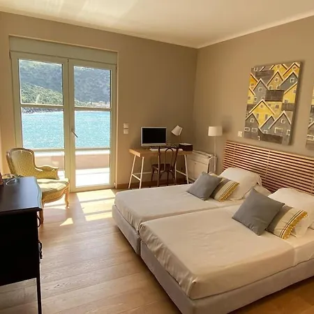 Sea Front House In Kassiopi