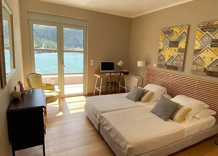 Sea Front House In Kassiopi